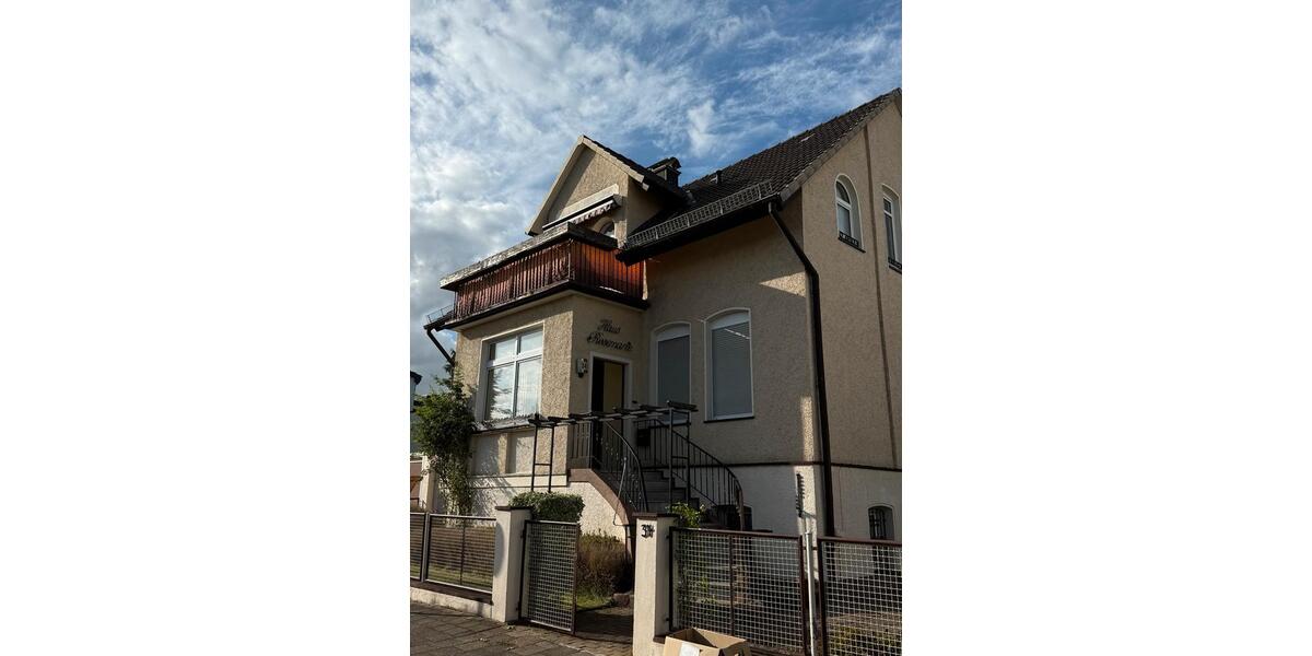 Einfamilienhaus Bad Pyrmont - 6 Zimmer, 160 m&sup2;, 175.000&euro; | Angebot:27084196