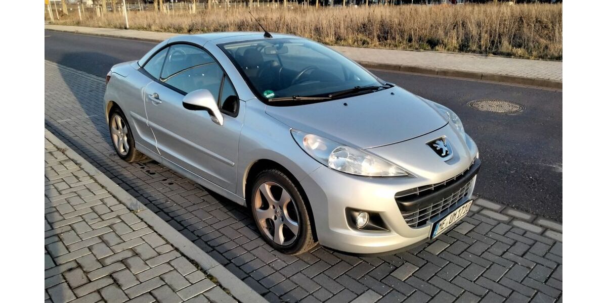 Peugeot 207 67.800 km 4.900 &euro; Monheim 40789