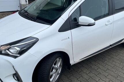 Toyota Yaris 25.500 km 14.000 &euro; Bad Kötzting 93444