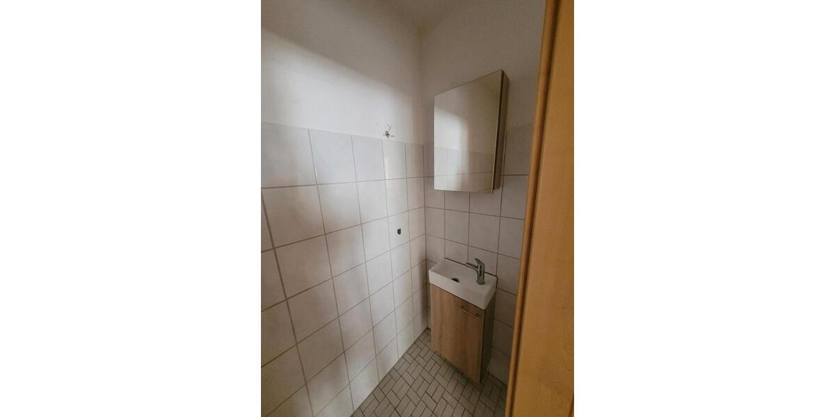 Etagenwohnung Tauberbischofsheim - 4 Zimmer, 112 m&sup2;, 950&euro; | Angebot:26440296