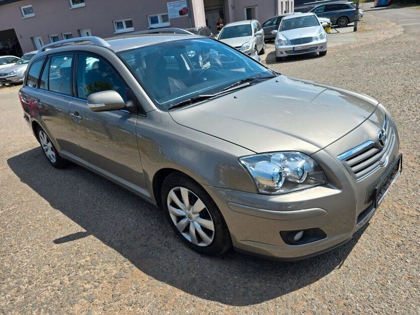 Avensis