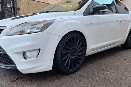 Ford Focus 233.069 km 2.600 &euro; Neunkirchen 74867