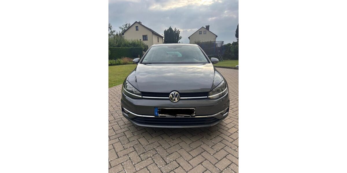 VW Golf 165.000 km 11.900 &euro; Stadtoldendorf 37267