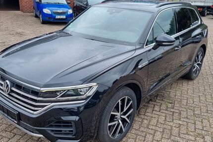 VW Touareg 214.000 km 25.950 &euro; Lathen 49762