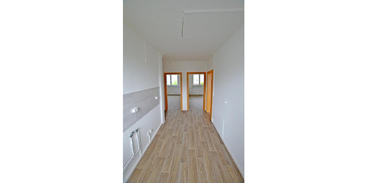 Etagenwohnung Sangerhausen - 4 Zimmer, 72 m&sup2;, 446&euro; | Angebot:26381074