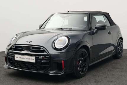 Mini John Cooper Works Cabrio 19.909 km 43.153 &euro; München 80788