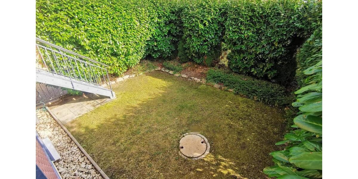 Erdgeschoßwohnung Backnang - 3.5 Zimmer, 93 m&sup2;, 1.350&euro; | Angebot:26214473