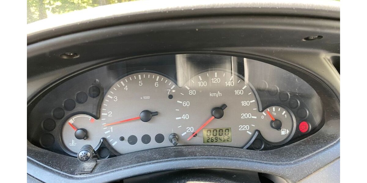 Ford Focus 269.452 km 590 € Wiesbaden 65199