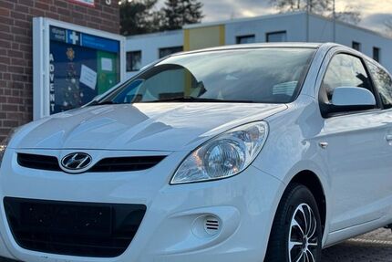 Hyundai i20 122.200 km 4.250 &euro; Düren 52349