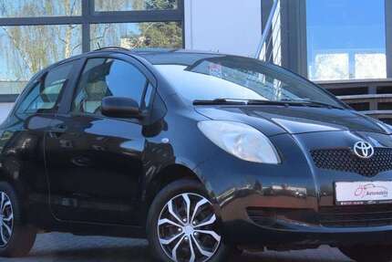 Toyota Yaris 200.000 km 1.900 &euro; Neuss 41469