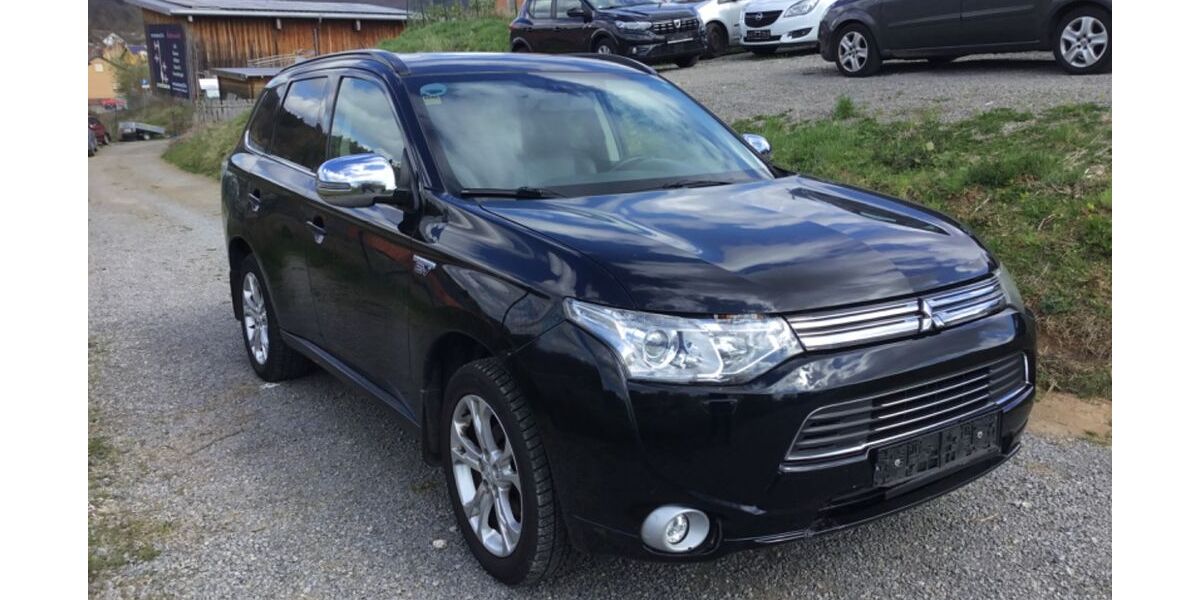 Mitsubishi Outlander 396.000 km 4.400 &euro; Wiesenbach 69257