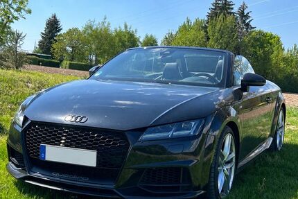 Audi TT 106.000 km 23.500 &euro; Grenzach 79639