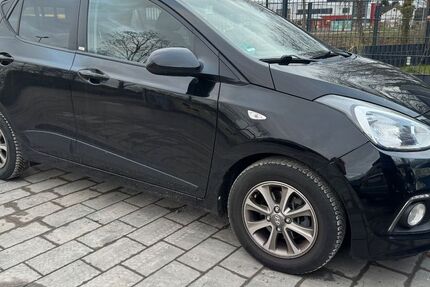 Hyundai i10 73.730 km 7.999 &euro; Isernhagen OT Altwarmbüchen bei Hannover A2/A7 30916