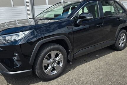 Toyota RAV 4 25.700 km 30.990 &euro; Langenenslingen 88515