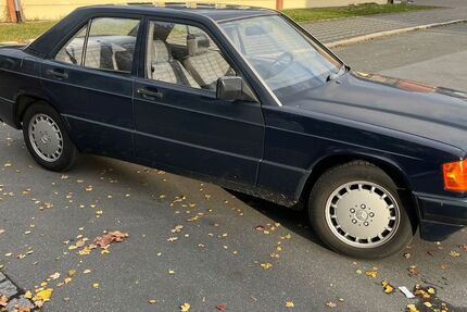 Mercedes-Benz 190 114.180 km 4.100 &euro; Nürnberg 90431
