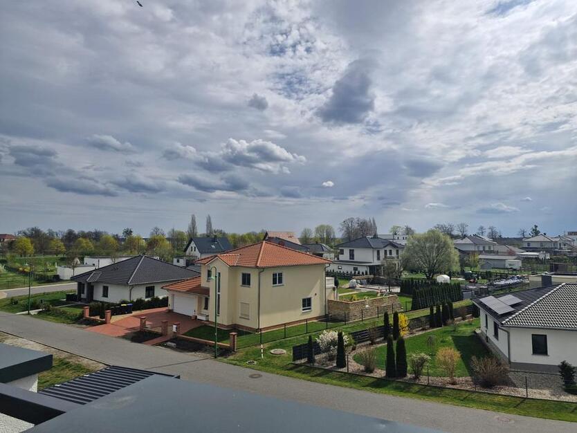 Maisonette-Wohnung, 4 Zimmer, riesige Dachterrasse, am See! NEU