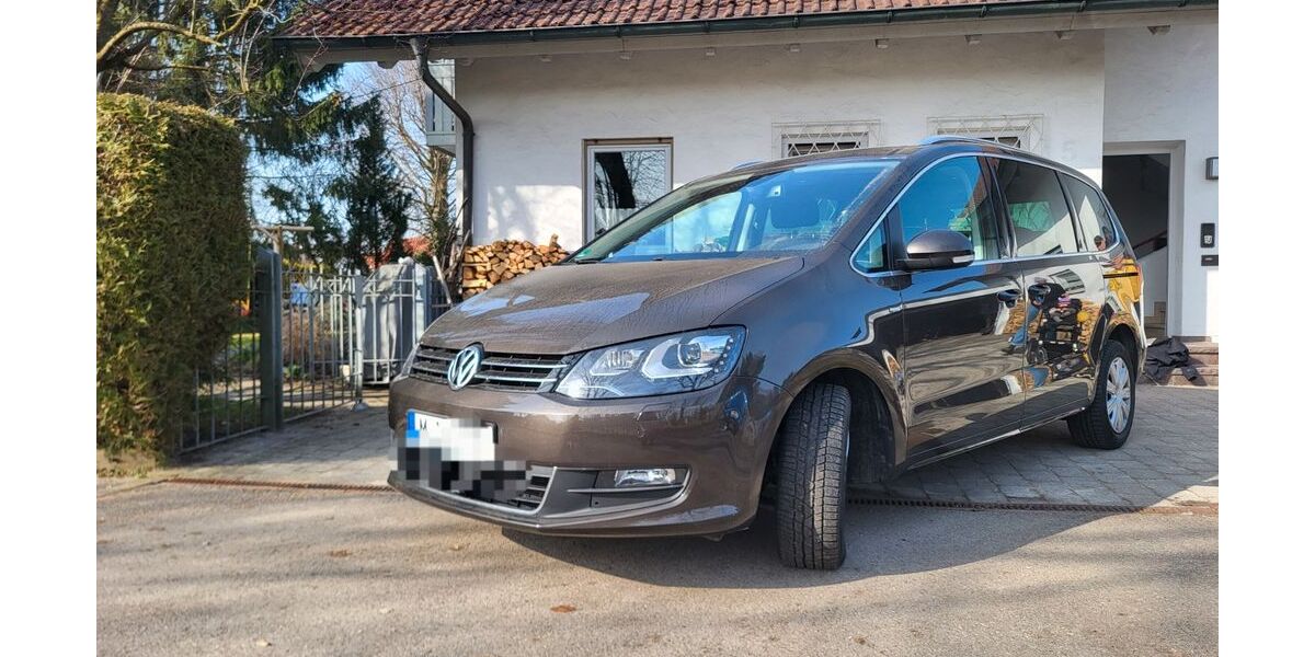 VW Sharan 115.200 km 16.900 &euro; München 81667