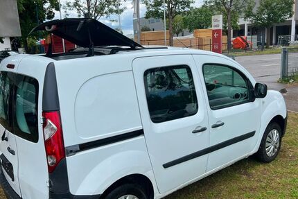 Renault Kangoo 241.000 km 2.990 &euro; München 81243