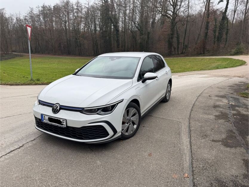 VW Golf 51.000 km 22.000 € Augsburg 86156