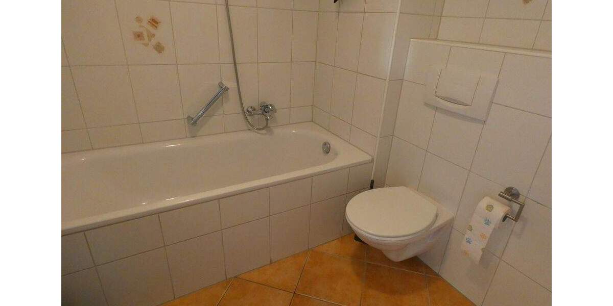 Gepflegte 2-Zimmer-Singlewohnung mit Stellplatz und Carport 2 zimmer