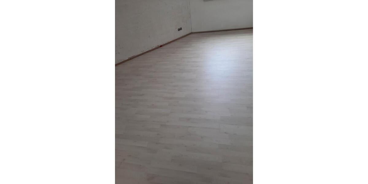 Etagenwohnung Seelow - 3 Zimmer, 92 m&sup2;, 635&euro; | Angebot:26284404