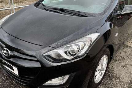 Hyundai i30 147.000 km 5.900 &euro; Besigheim 74354