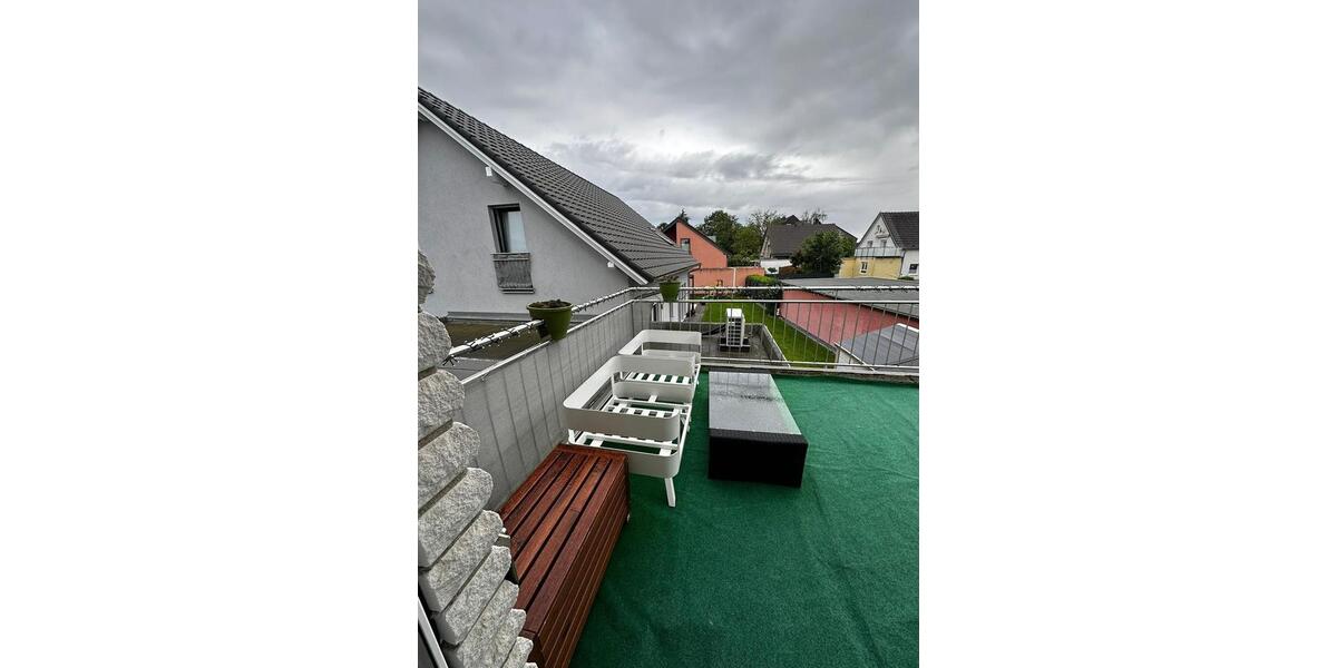 Moderne Doppelhaushälfte zur Miete (WG geeignet) 4.5 zimmer