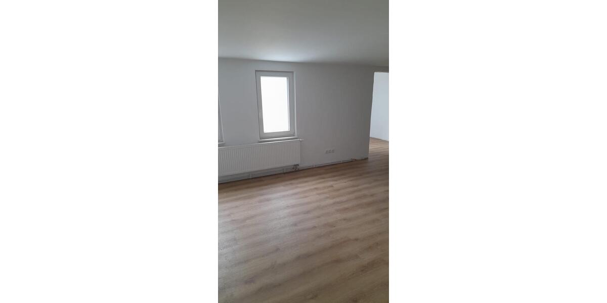 Etagenwohnung Neustadt an der Orla - 3 Zimmer, 70 m&sup2;, 665&euro; | Angebot:25416129