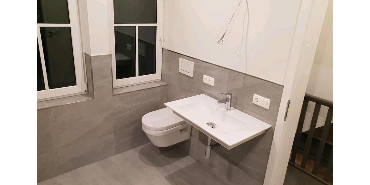 Einfamilienhaus Friedrichroda - 4 Zimmer, 140 m&sup2;, 1.200&euro; | Angebot:25180135