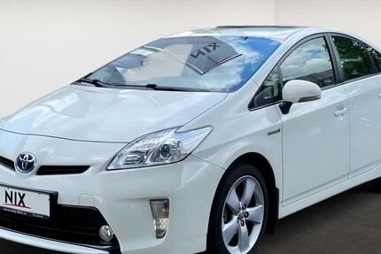 Toyota Prius 128.850 km 14.990 &euro; Offenbach 63071