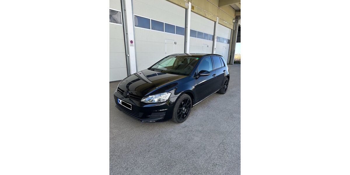VW Golf 140.520 km 7.600 &euro; München 80689