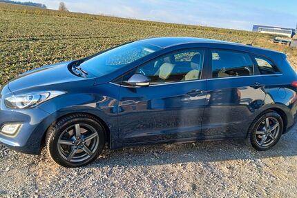 Hyundai i30 80.100 km 10.990 &euro; Aidenbach 94501
