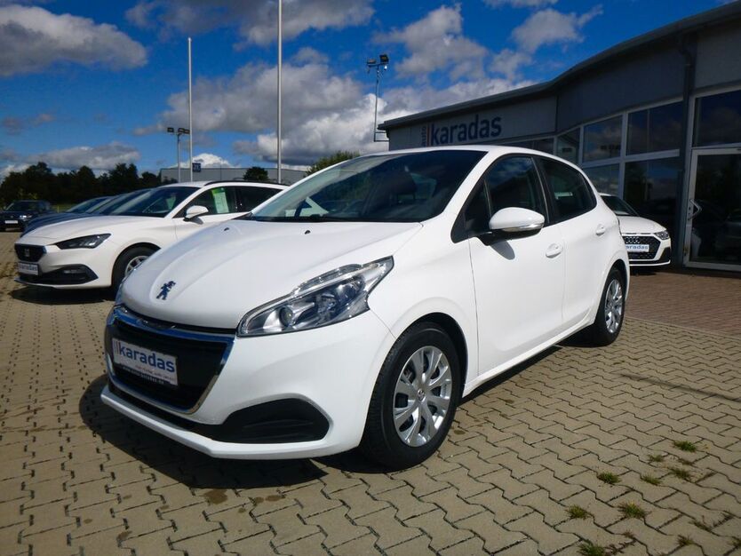 Peugeot 208 49.975 km 11.650 € Bayreuth 95448