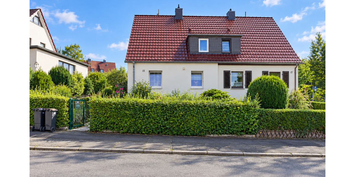 Doppelhaushälfte mit Garten in Weimar-Oberweimar – Sanierungsobjekt in Top-Schullage - Doppelhaushälfte Weimar Ehringsdorf | Angebot:27374677