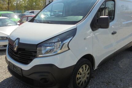 Renault Trafic 182.000 km 8.990 &euro; Gersthofen bei Augsburg 86368