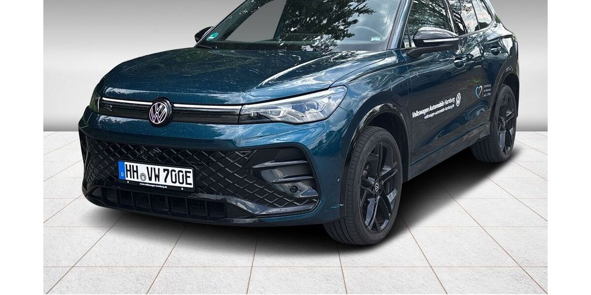 VW Tiguan 8.400 km 69.900 &euro; Hamburg 22111