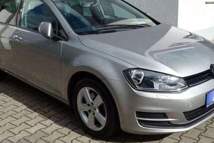 VW Golf 103.000 km 11.790 &euro; Dessau-Roßlau 06849