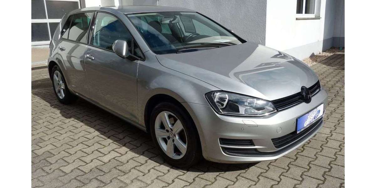 VW Golf 103.000 km 11.790 &euro; Dessau-Roßlau 06849