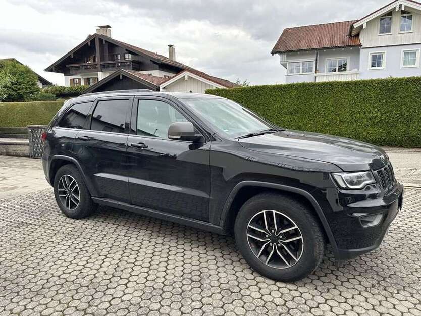 Grand Cherokee