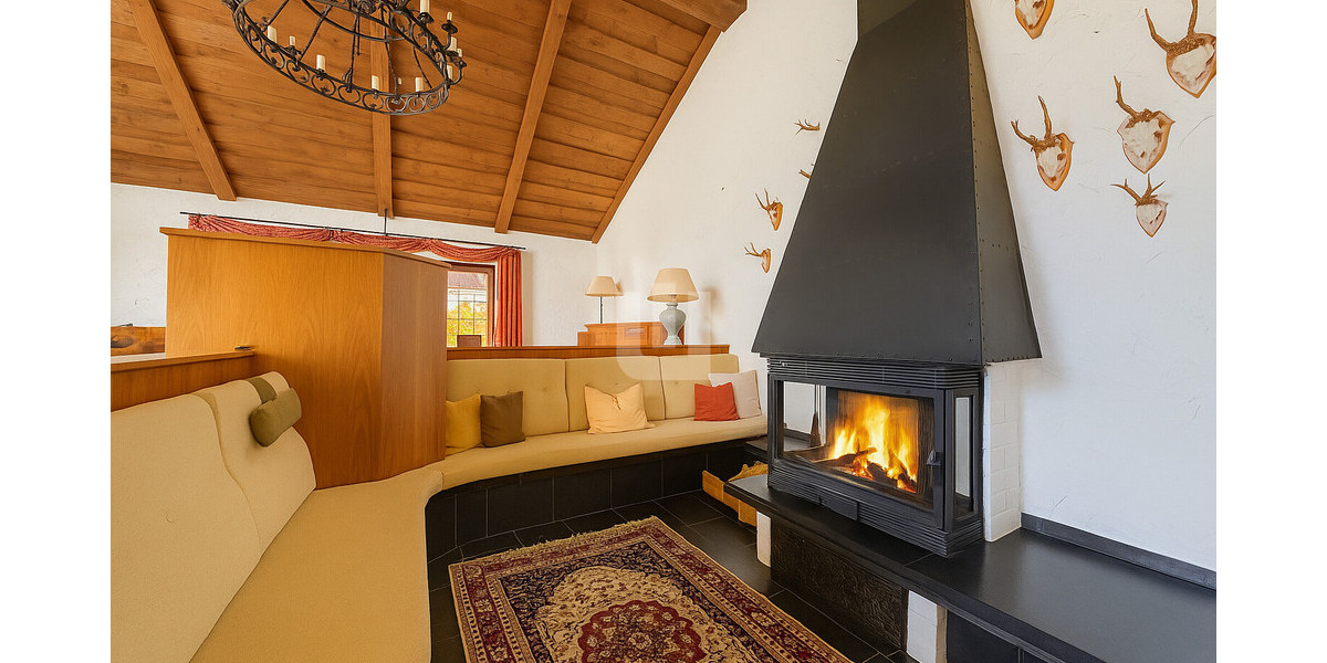 WINDISCH IMMOBILIEN - Einmaliges Architektenhaus in Ortsrandlage von Türkenfeld! - Einfamilienhaus Türkenfeld | Angebot:23856547