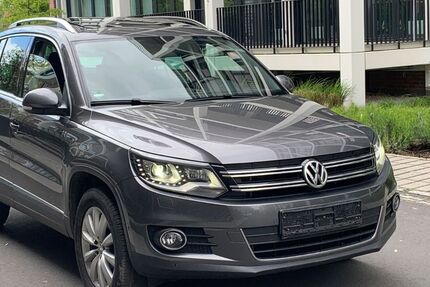 VW Tiguan 223.000 km 9.500 &euro; Bremen 28197