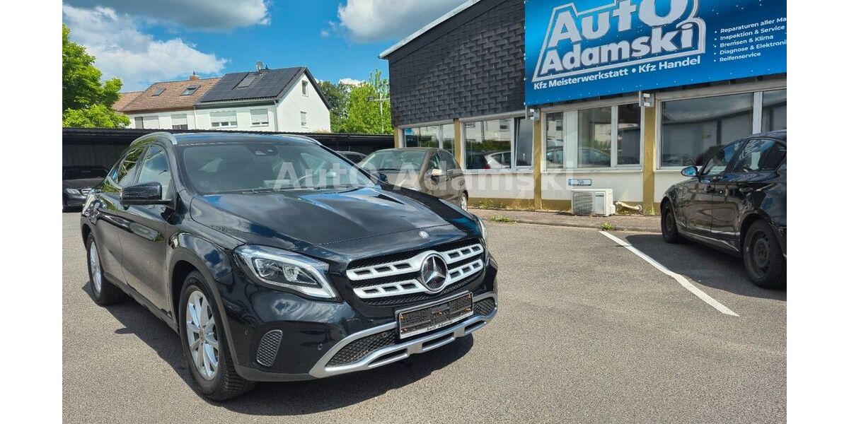 Mercedes-Benz GLA 250 29.000 km 21.980 &euro; Liederbach 65835