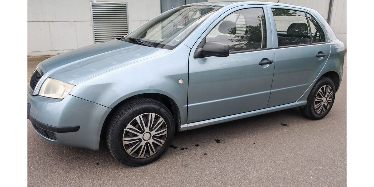 Skoda Fabia 84.000 km 2.199 &euro; Bad Kreuznach 55543