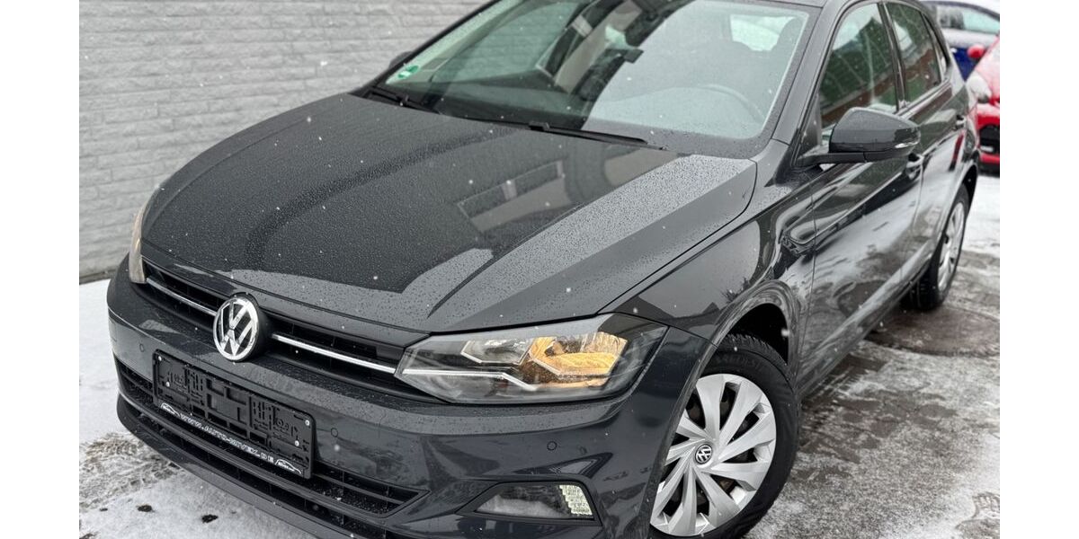 VW Polo 104.000 km 9.999 &euro; Berlin, BRITZ 12347
