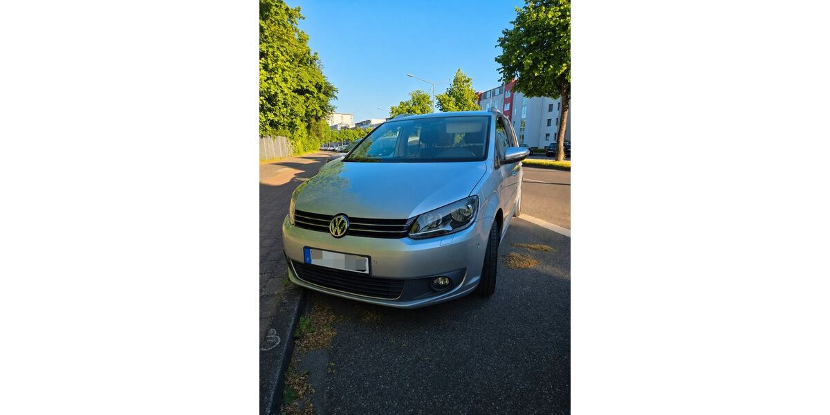 VW Touran 178.000 km 8.100 &euro; Helmstedt 38350