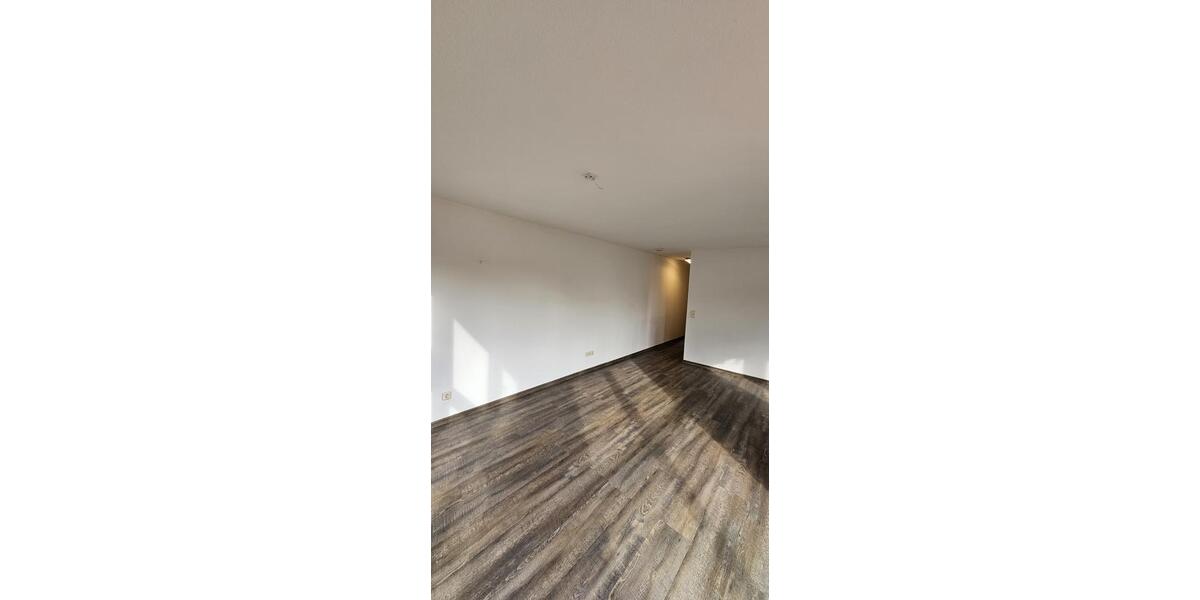 Terrassenwohnung Dresden Leuben - 2 Zimmer, 53 m&sup2;, 175.000&euro; | Angebot:26424897