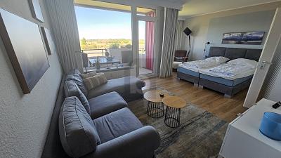 PENTHOUSE FEELING MIT SEITLICHEM MEERBLICK - Etagenwohnung Dahme | Angebot:26806763