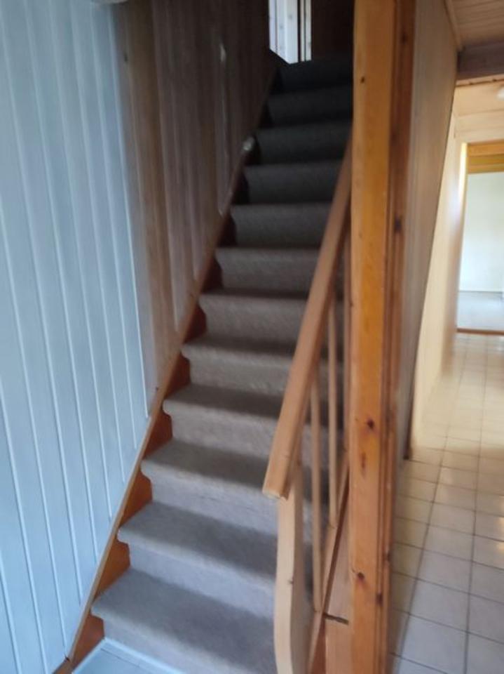 Schönes Einfamilienhaus mit großem Grunstück und Carport in DK