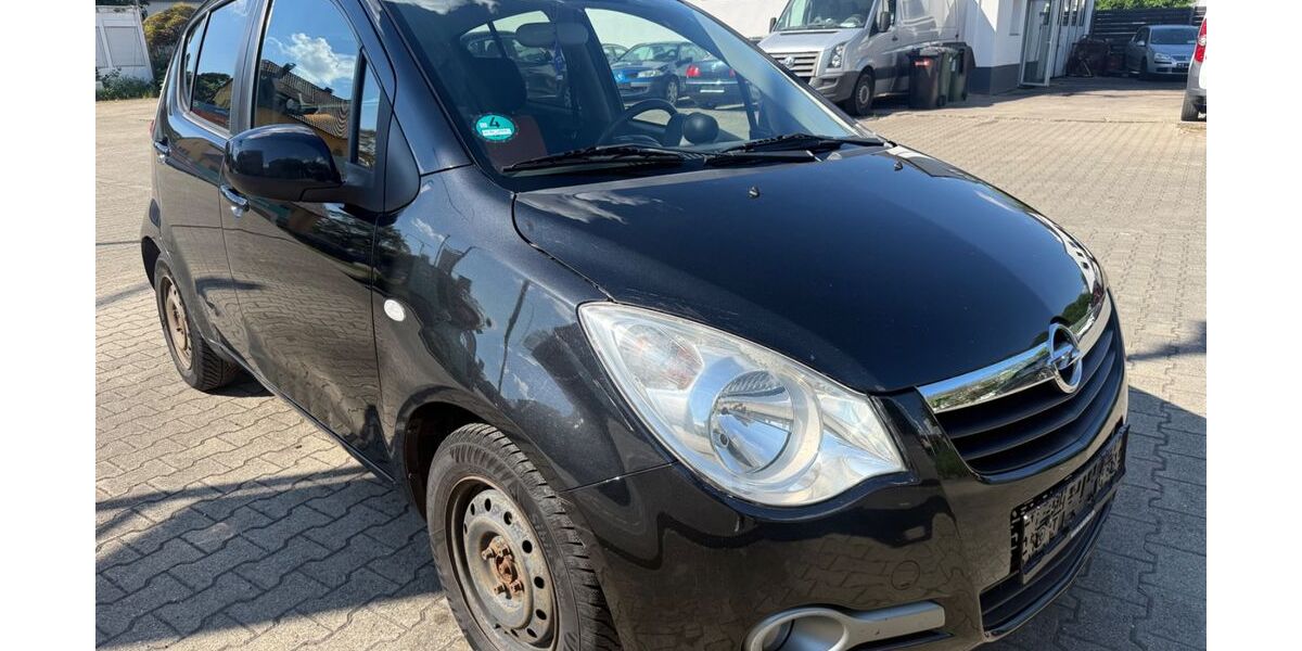 Opel Agila 145.000 km 2.100 &euro; Stuttgart 70437