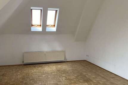 Wohnung zum Mieten in Stuttgart 1.033,90 € 103.39 m²